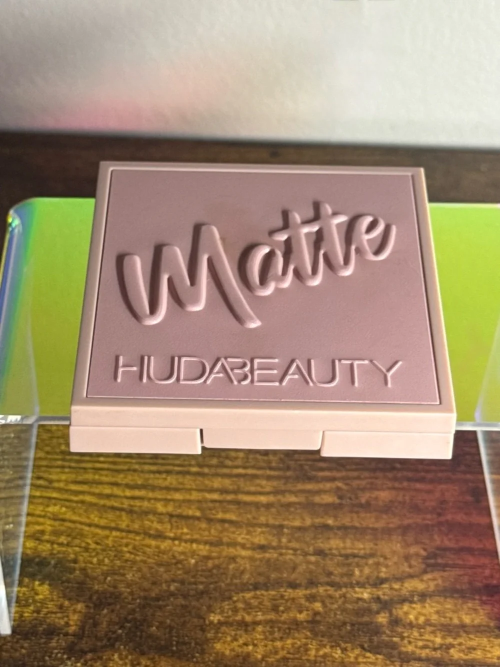 Huda Beauty Matte Obsessions eyeshadow palette Cool